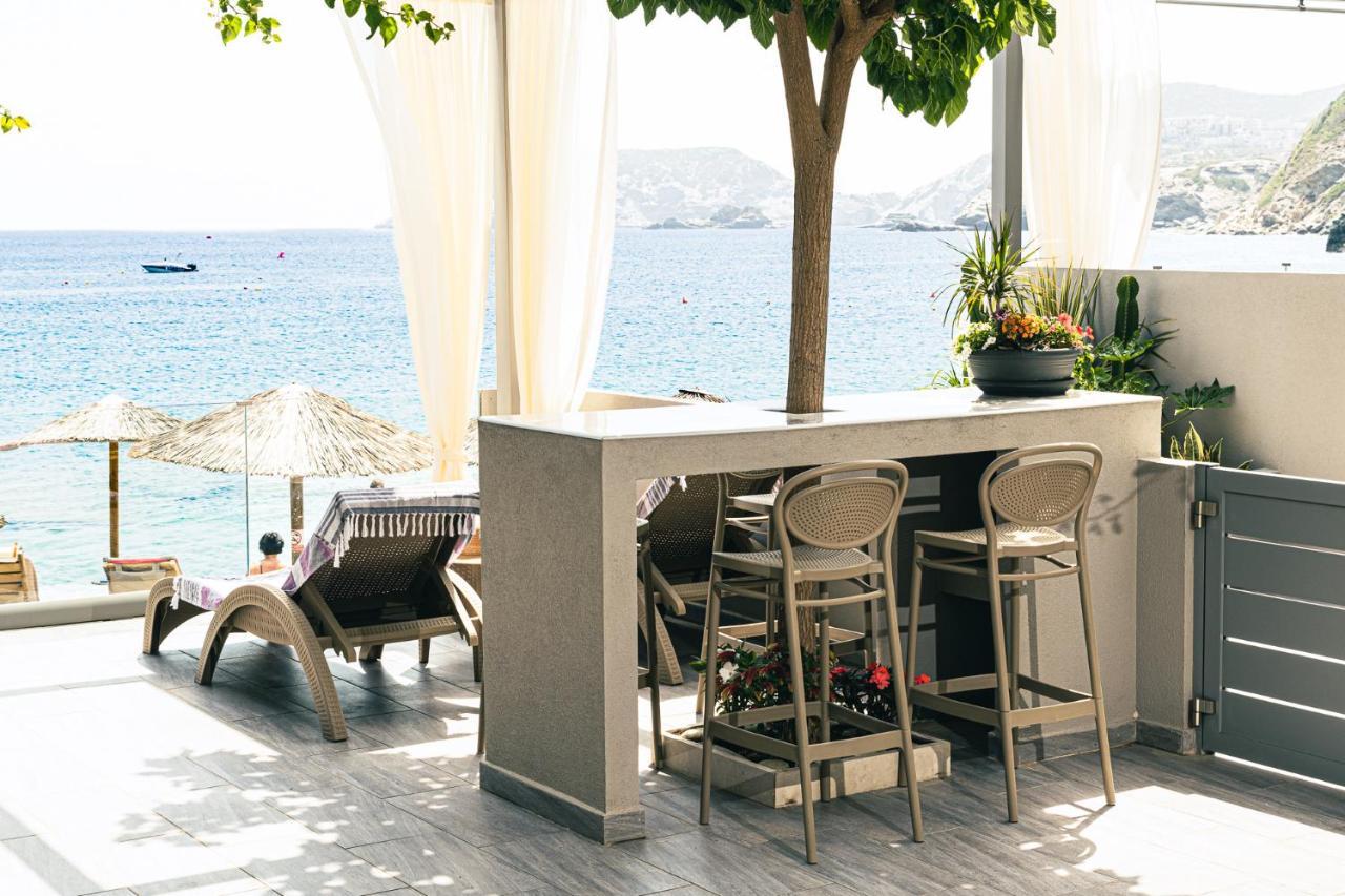 Buganvilla-Sea Front Villas Agia Pelagia  Extérieur photo